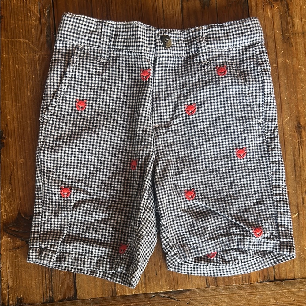 Boys Janie and Jack black/white gingham with crab shorts. Size 6.